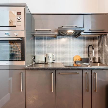 Luxury One Bedroom Flat In Westbourne Terrace 런던 외부 사진