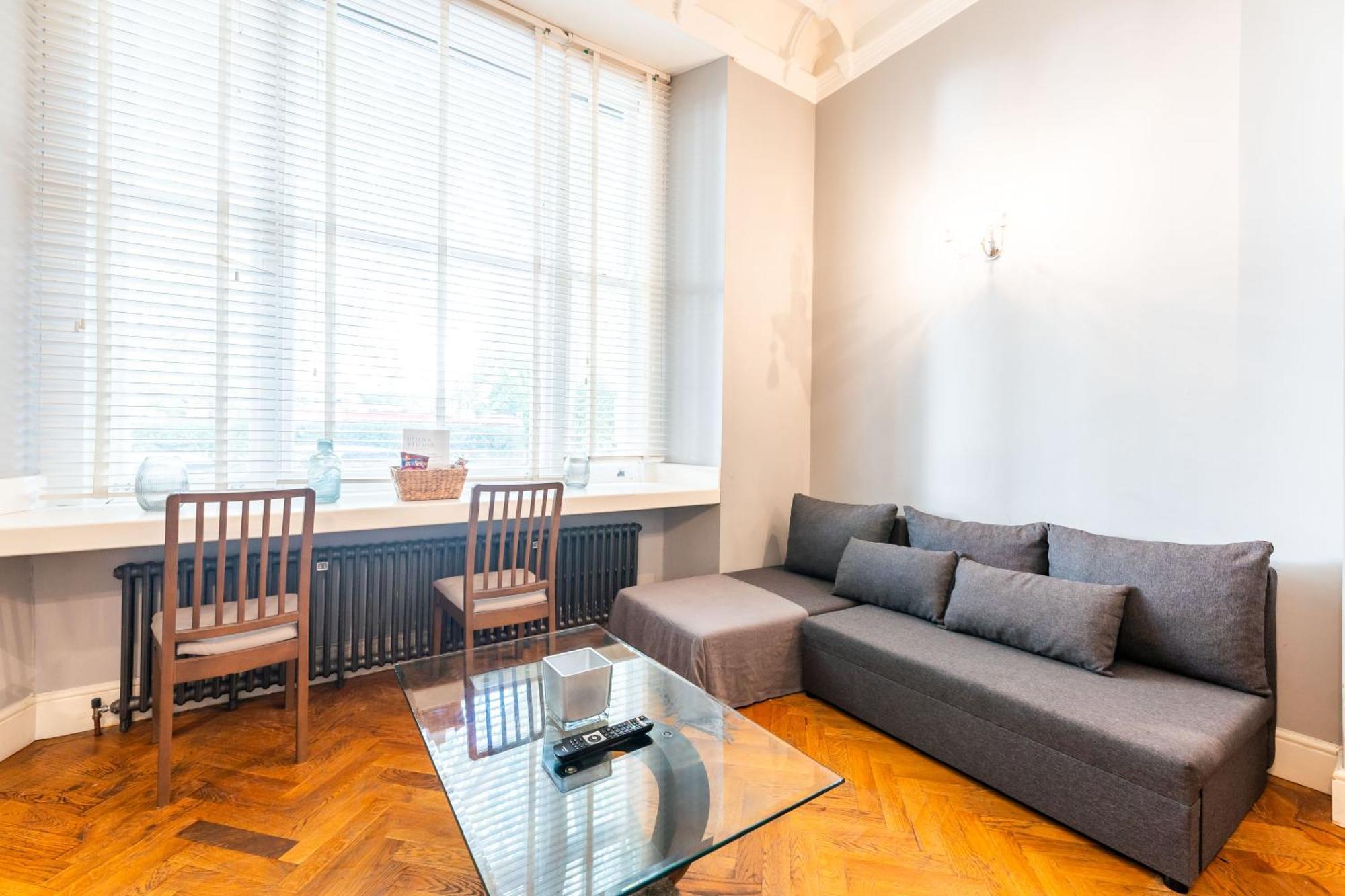 Luxury One Bedroom Flat In Westbourne Terrace 런던 외부 사진