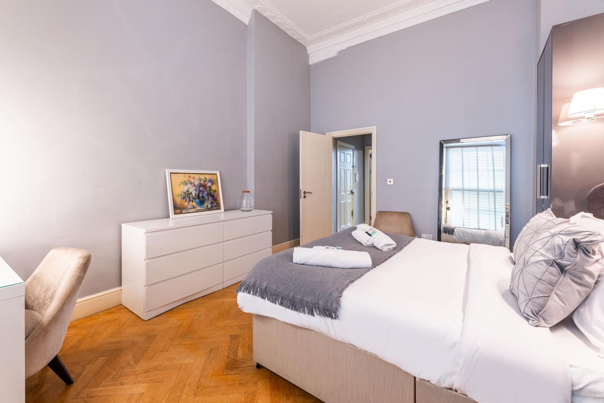 Luxury One Bedroom Flat In Westbourne Terrace 런던 외부 사진